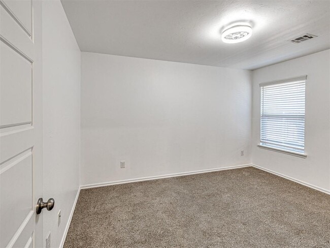 Building Photo - 2508 NW 199th St