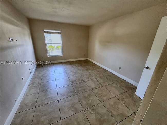 Building Photo - 7477 SW 82nd St