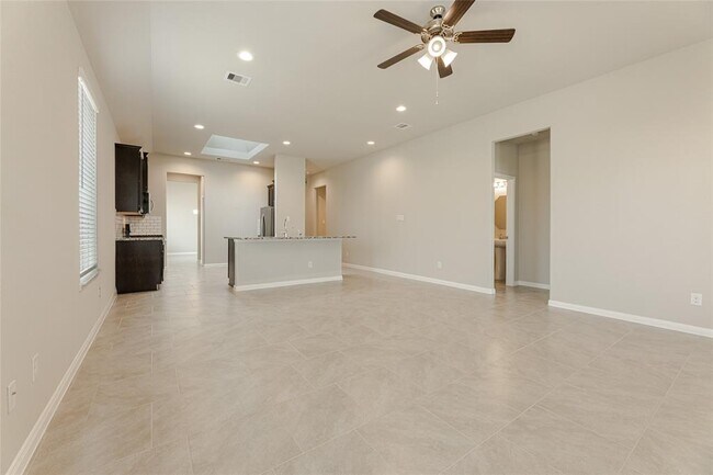 Building Photo - 503 Spring Flower Ct