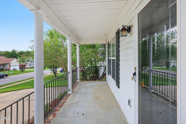 Building Photo - 200 Waterford Dr