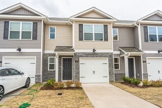 Building Photo - 219 US-1