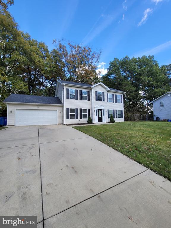 Building Photo - 141 Jefferson Rd