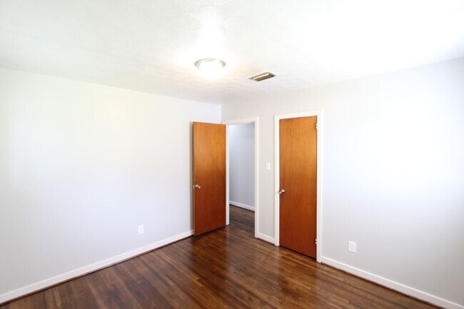 Building Photo - 2307 17th St Ensley