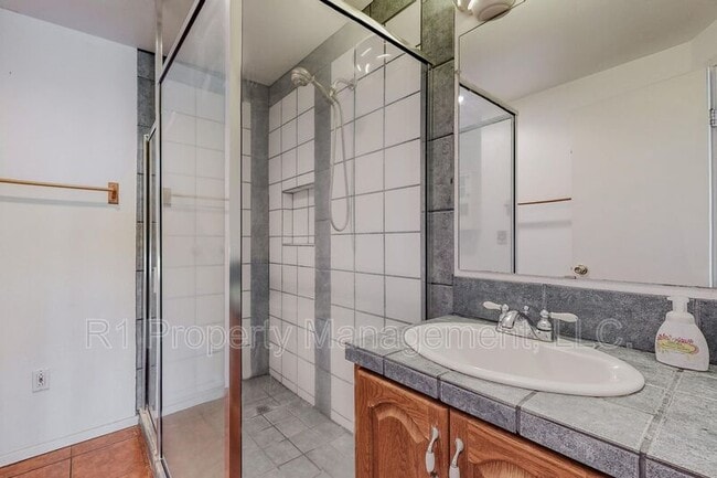 Building Photo - 1321 Lobo Pl NE