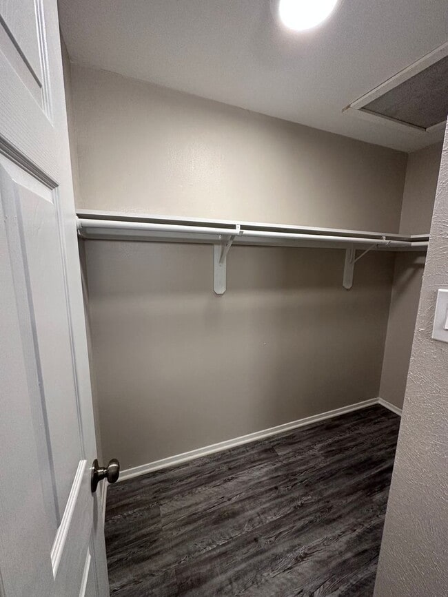 Building Photo - Heier Properties (4406 Limewood Ct)