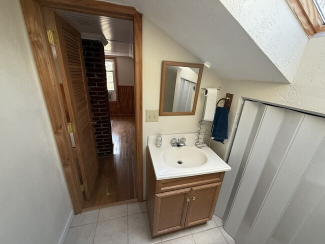 Building Photo - 130 Bobby Rash Rd