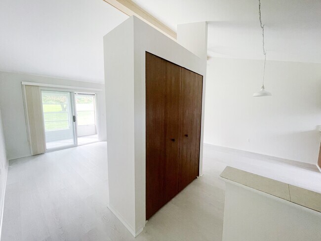 Building Photo - 29711 Pendleton Club Dr