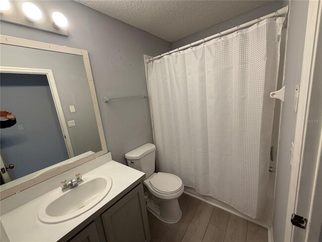 Building Photo - 15187 Harrowgate Way