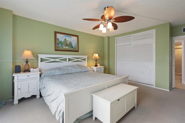 Building Photo - 3750 Galt Ocean Dr