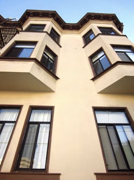 Building Photo - 2227 Taylor