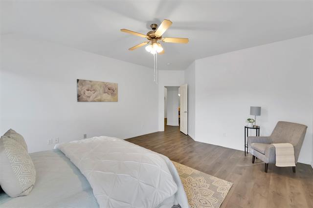 Building Photo - 2309 Trickling Creek Dr