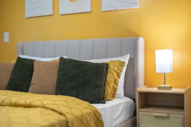 Building Photo - 12009 Florida Woods Ln