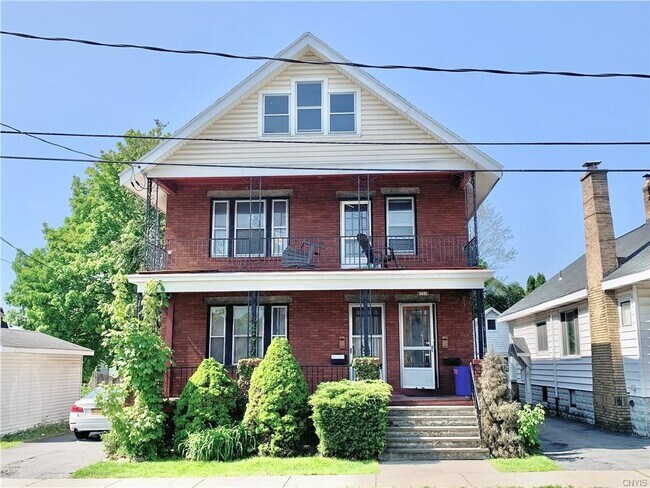 Building Photo - 1401 Mather Ave