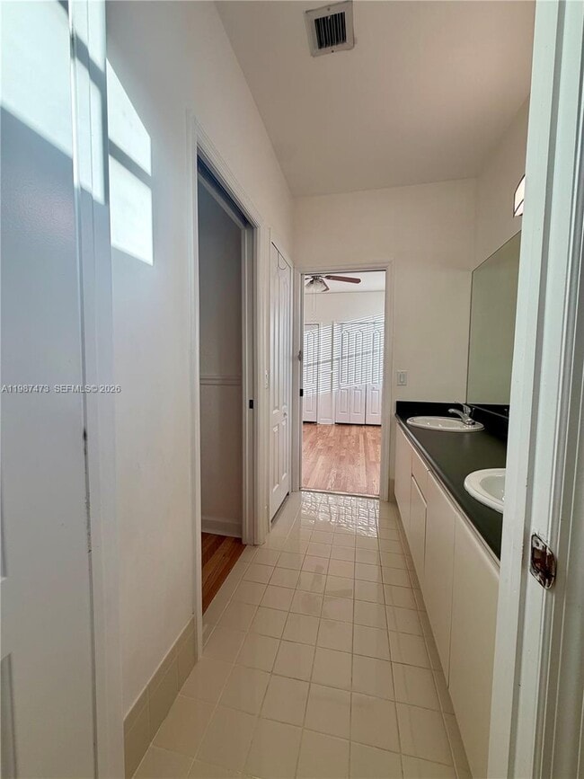Building Photo - 16500 SW 37th St