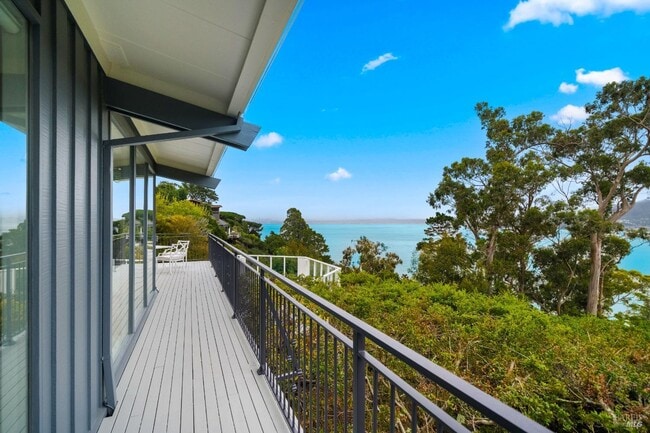 Building Photo - 30 Eucalyptus Rd