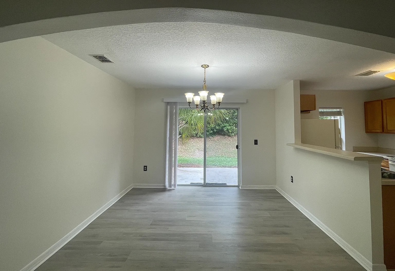 Building Photo - 4083 Dover Terrace Dr