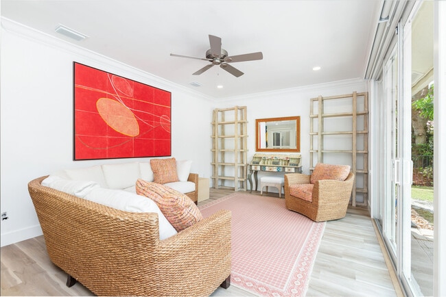 Building Photo - 3317 Embassy Dr