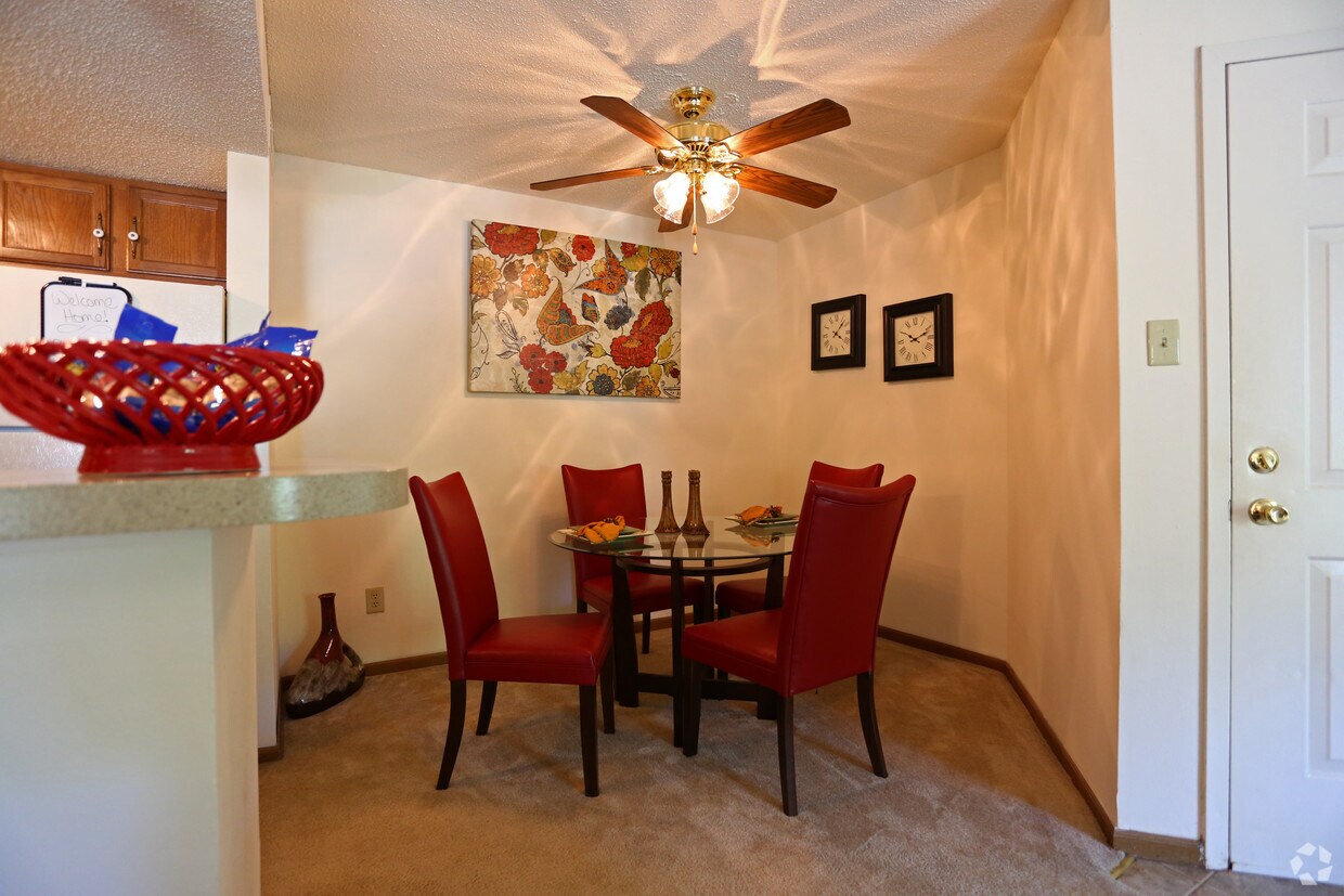 Country Club Place Apartments Saint Charles Mo Apartment Finder