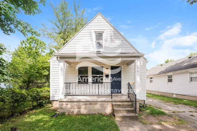Building Photo - 2307 Cardinal Ave