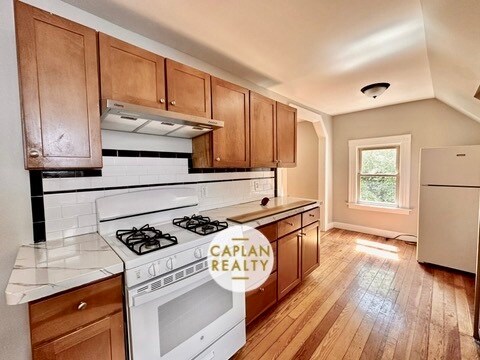 Building Photo - 396 Whalley Ave