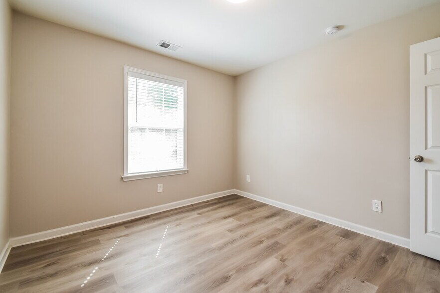 Building Photo - 2740 Gatewater Ct