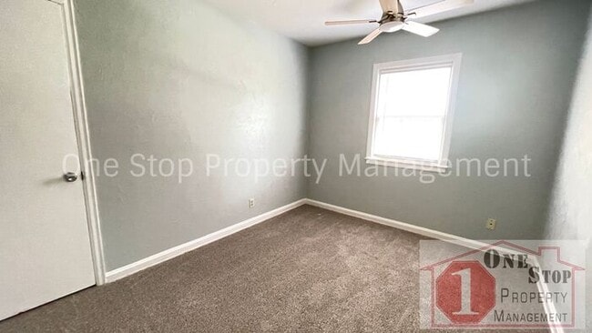 Building Photo - Beautiful 3 Bedroom 1 Bathroom Home in Gra...