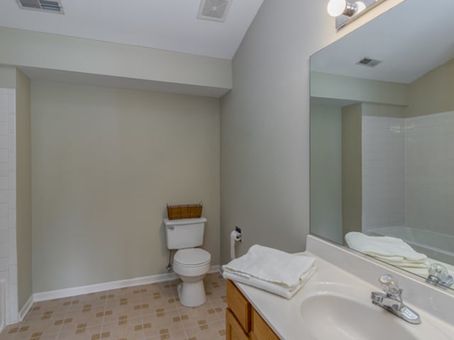 Building Photo - 2607 Sheehan Ct