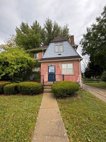 Building Photo - 17376 Beland St