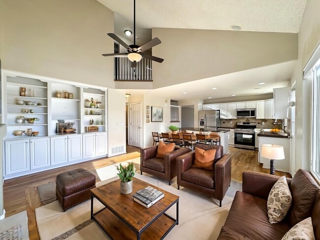 Building Photo - 236 Oxbow Dr