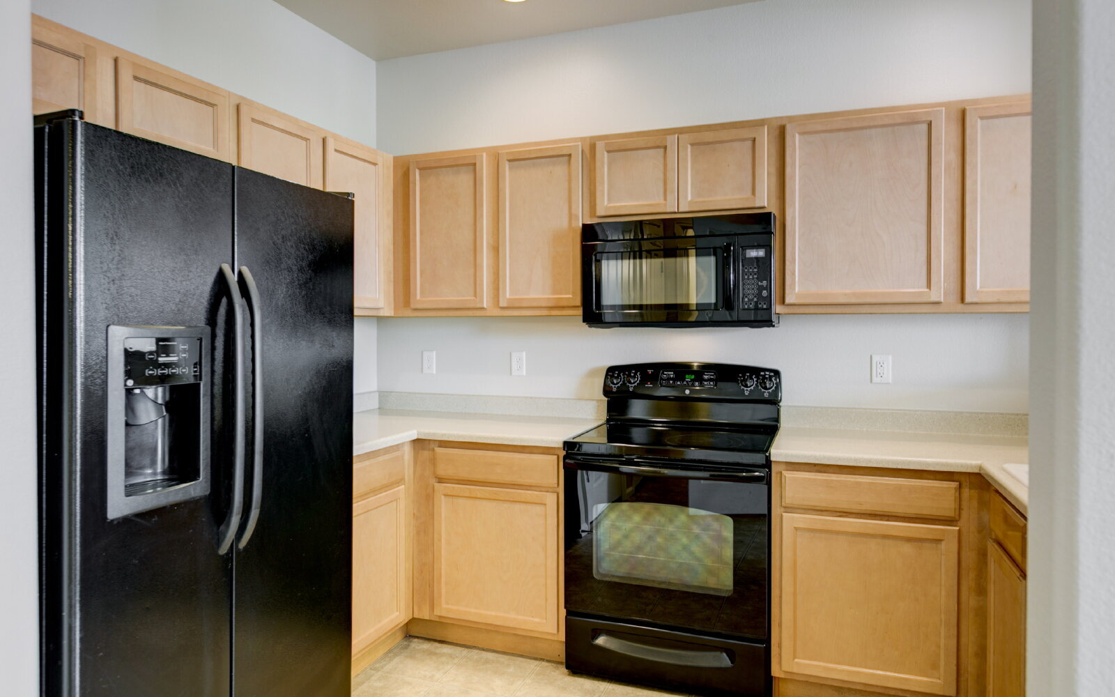 Building Photo - Comfortable 3-Bedroom Townhome in Cross Cr...