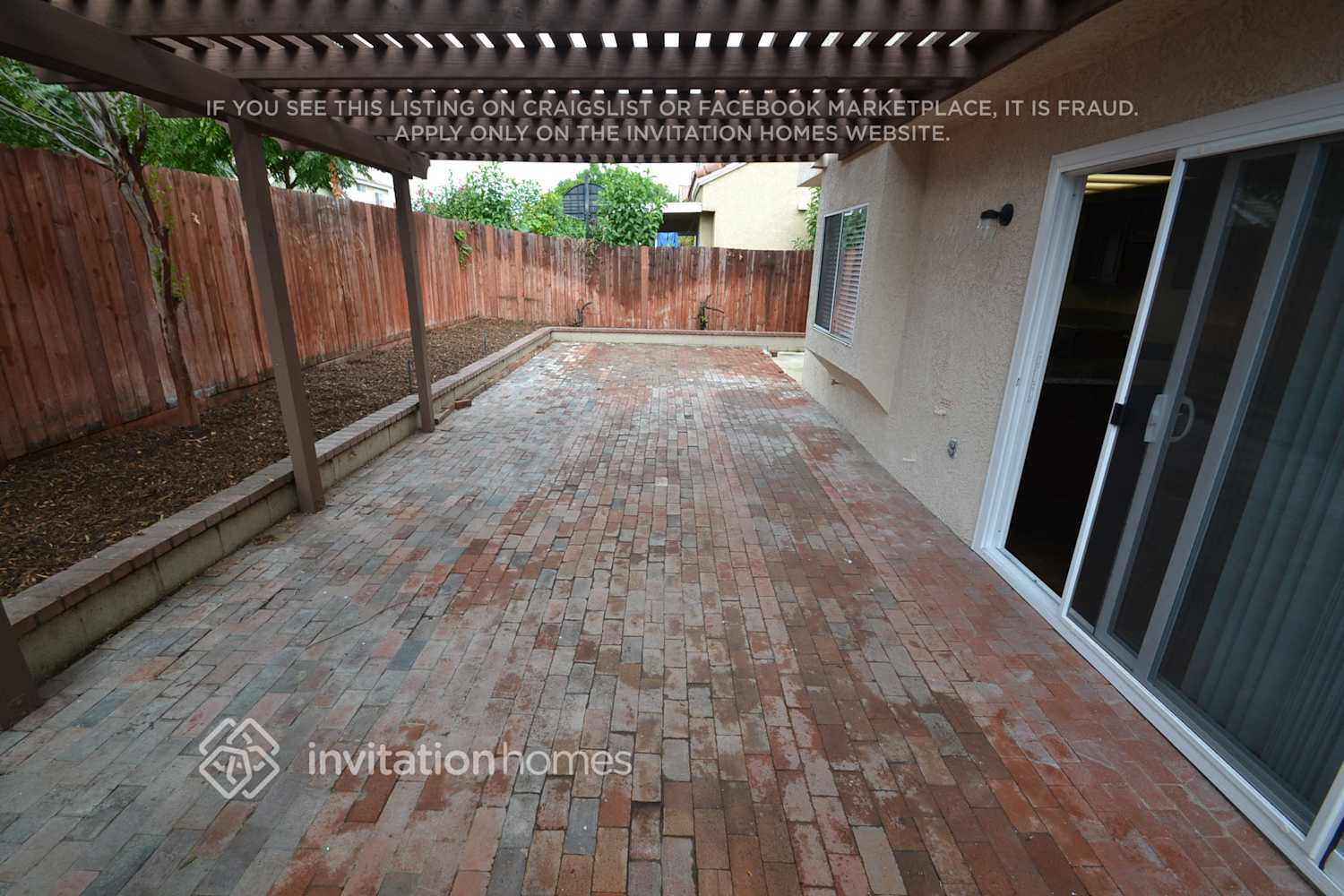 Building Photo - 11460 Winery Dr