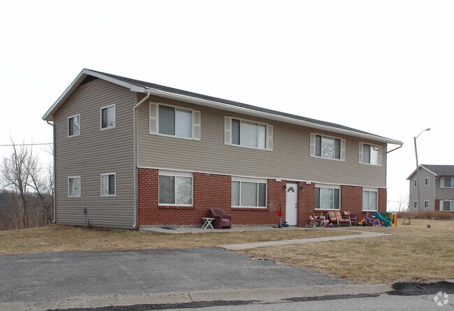 Building Photo - Westpark Manor