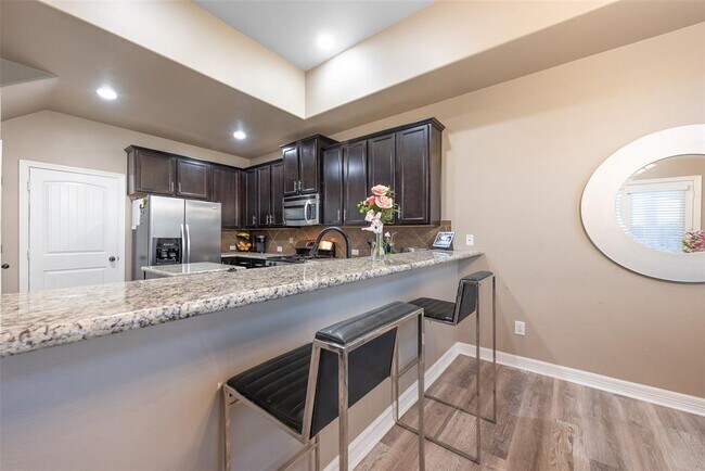 Building Photo - 25135 Andris Ln