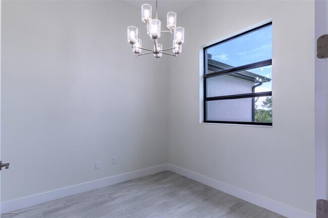 Building Photo - 9445 Galaxie Cir