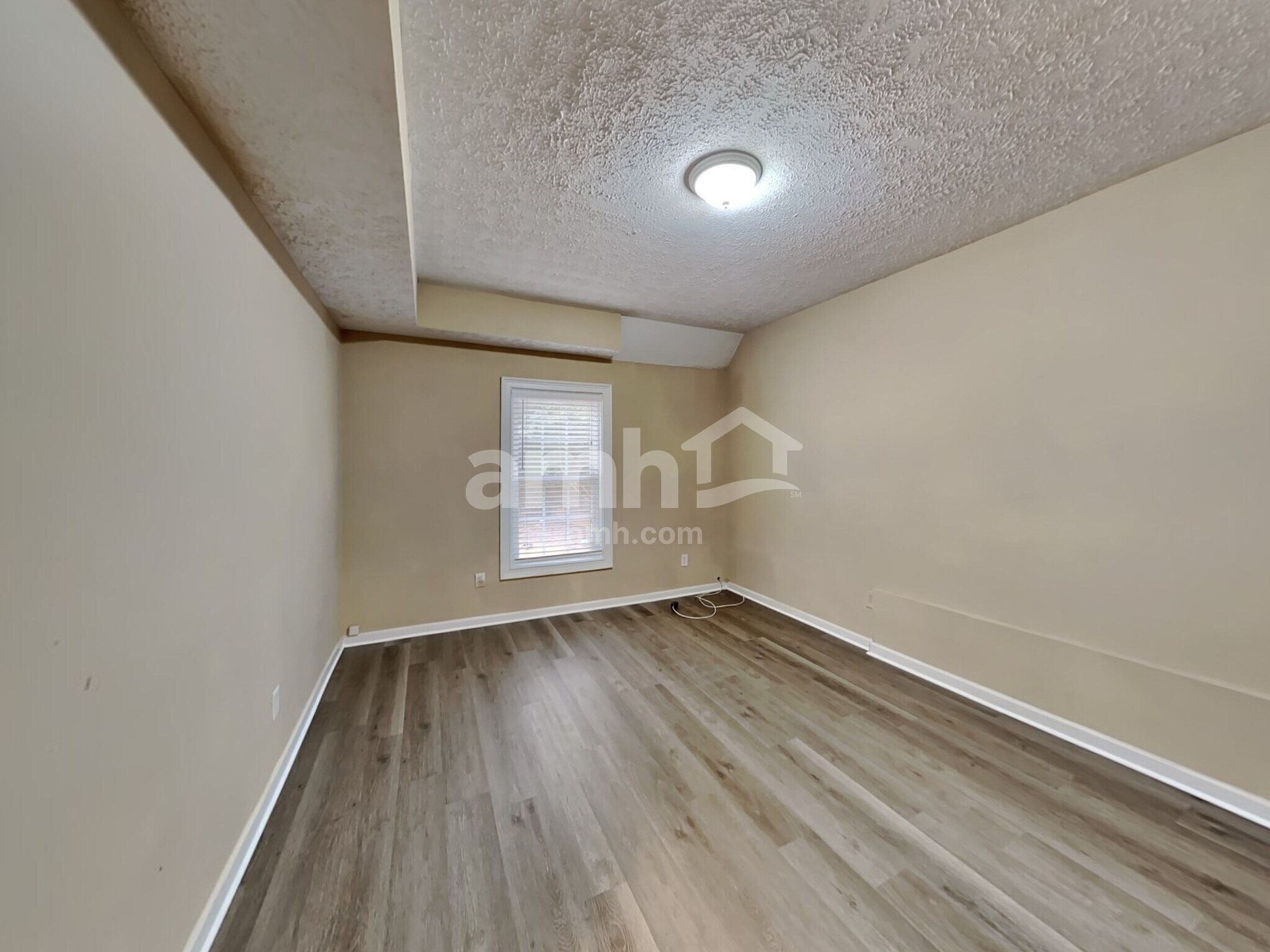 Building Photo - 4727 Cedar Wood Dr SW