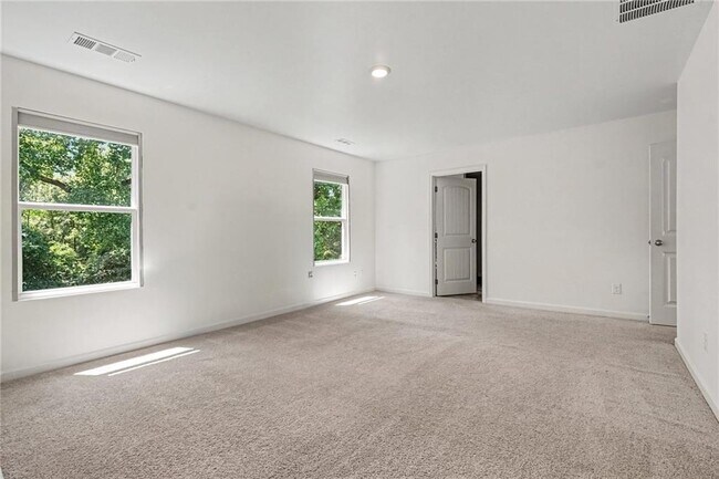 Building Photo - 477 Starbuck Parkway