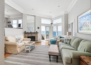 Building Photo - 4 Spinnaker Hill Ln