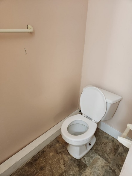 Building Photo - 1416 SW 15th St