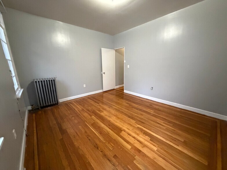 Building Photo - 235 W 146th St