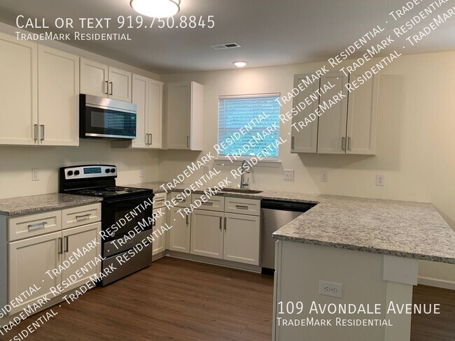 Building Photo - 109 Avondale Ave