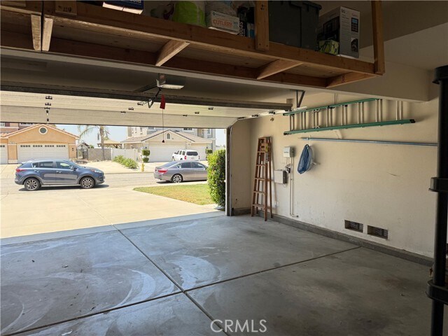 Building Photo - 3284 Greystone Rd