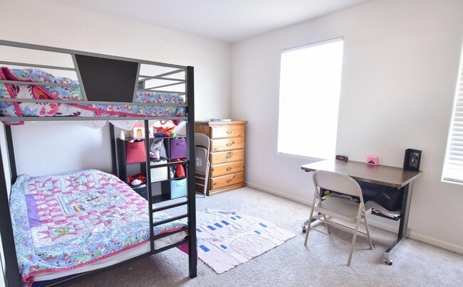 Building Photo - Charming Home in Casa Grande Available in June!!