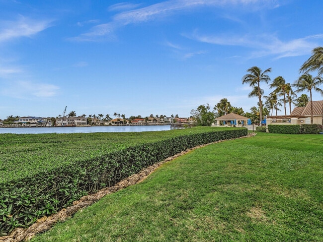 Building Photo - 3602 S Ocean Blvd