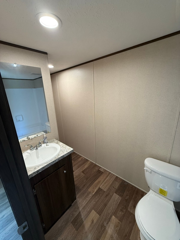 Building Photo - 350 Scenic Cir