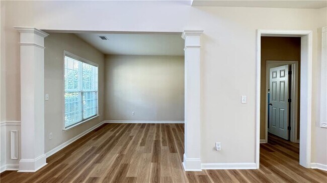 Building Photo - 316 Andridge Ct NW