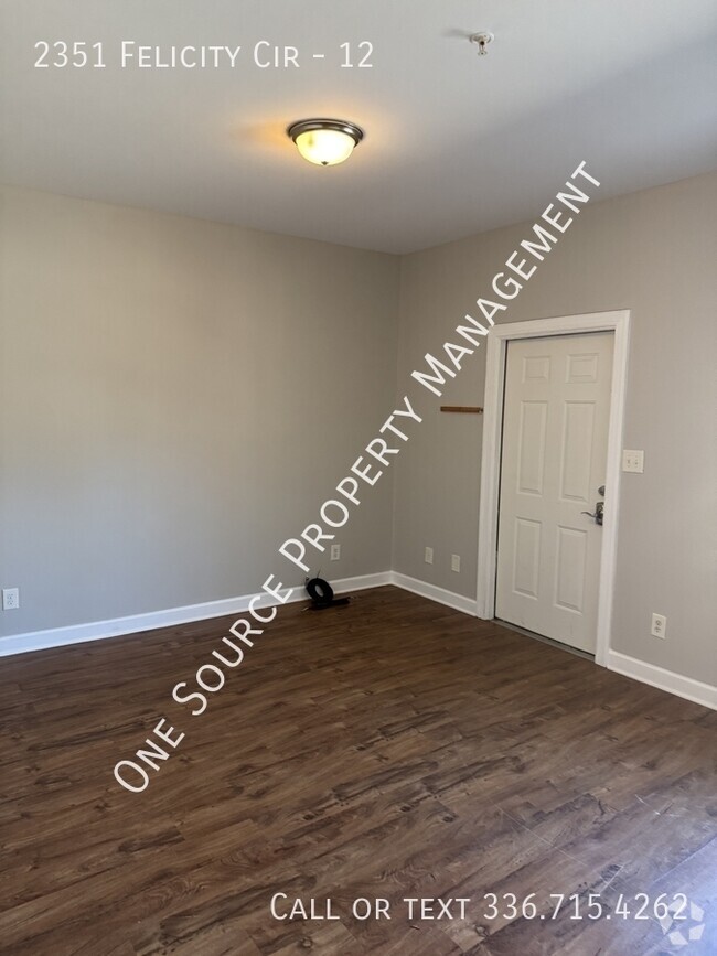 Building Photo - 2351 Felicity Cir