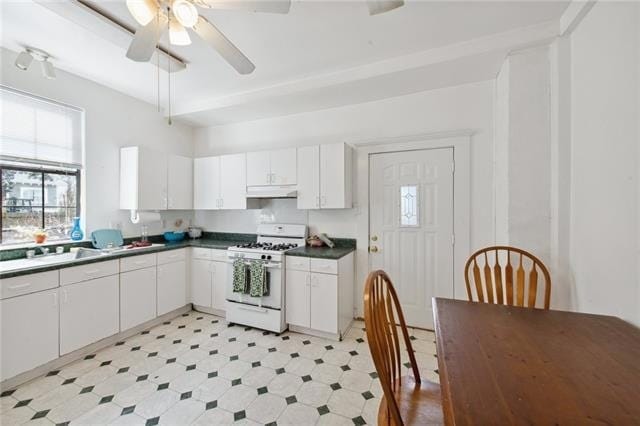 Building Photo - 7710 Plum St