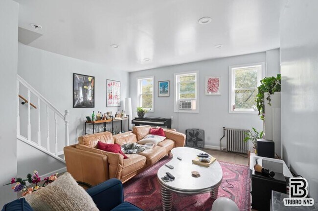 Primary Photo - 3 bedroom in Brooklyn NY 11205