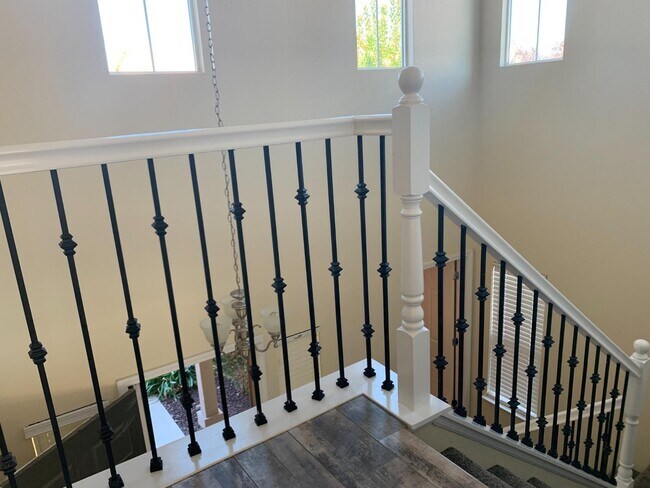 Building Photo - 20863 Grapevine Dr
