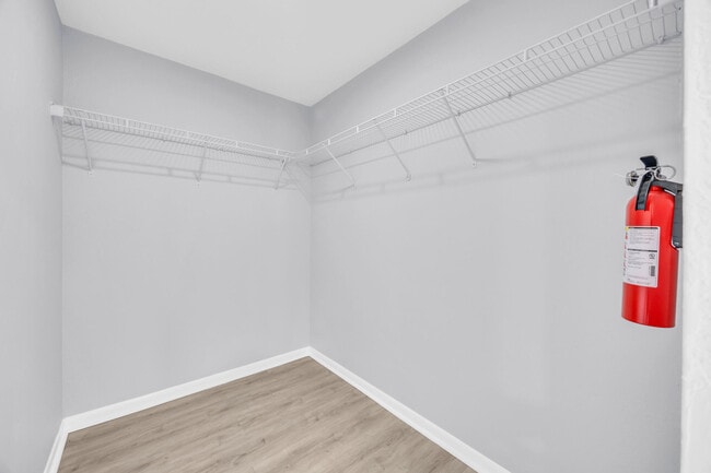 Building Photo - 3865 Vancott Cir
